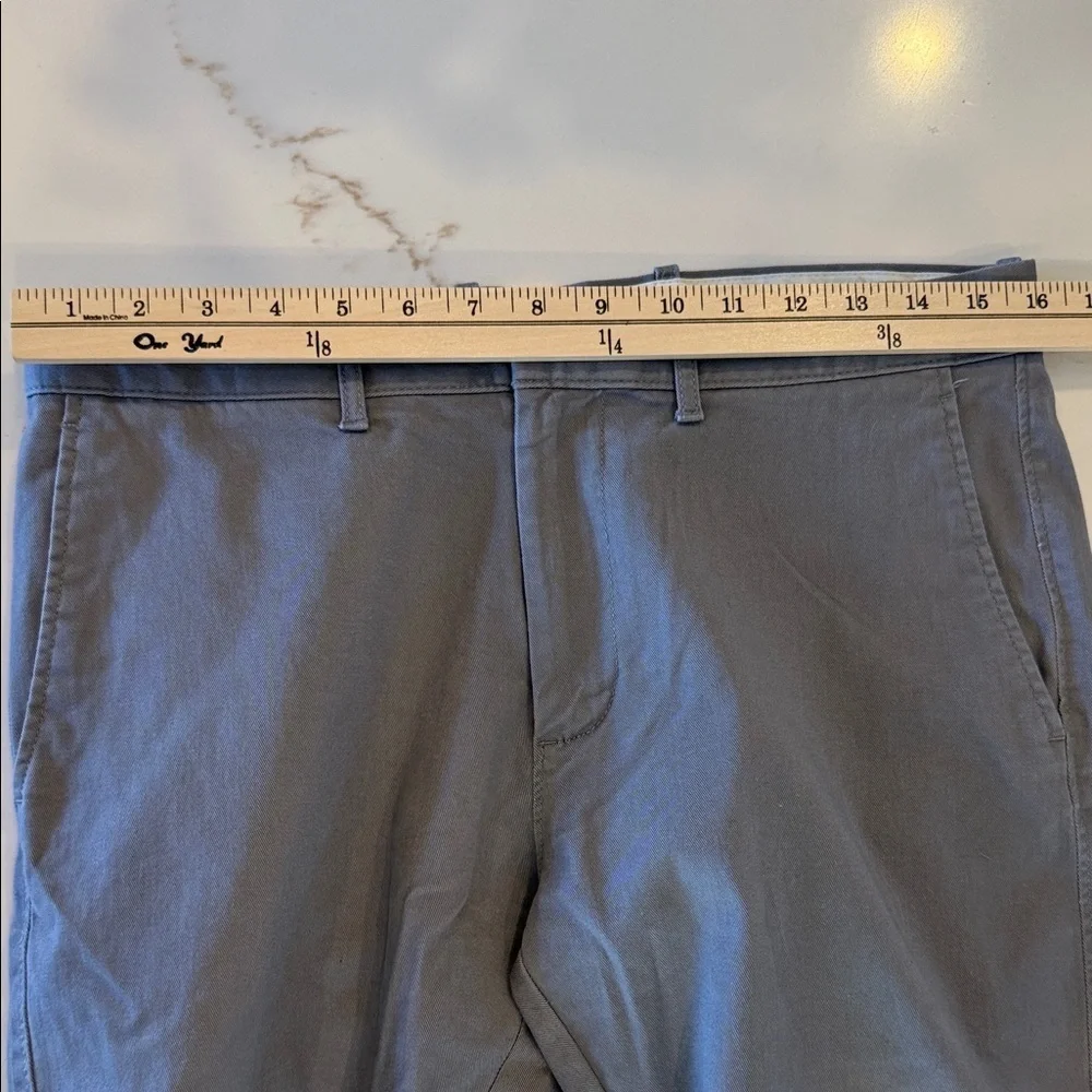 J. Crew Men's Slim Light Gray Chinos Size 30